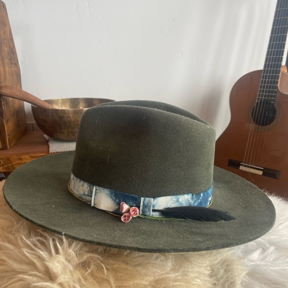 HAMPUI hats Lucy in the Sky felt wool hat medium - Picture 3 of 8